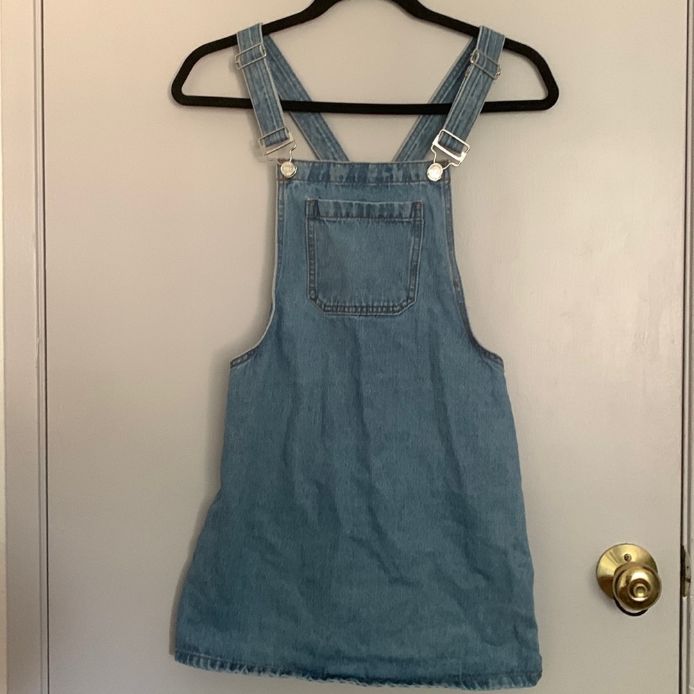 Forever 21 denim overalls size Small